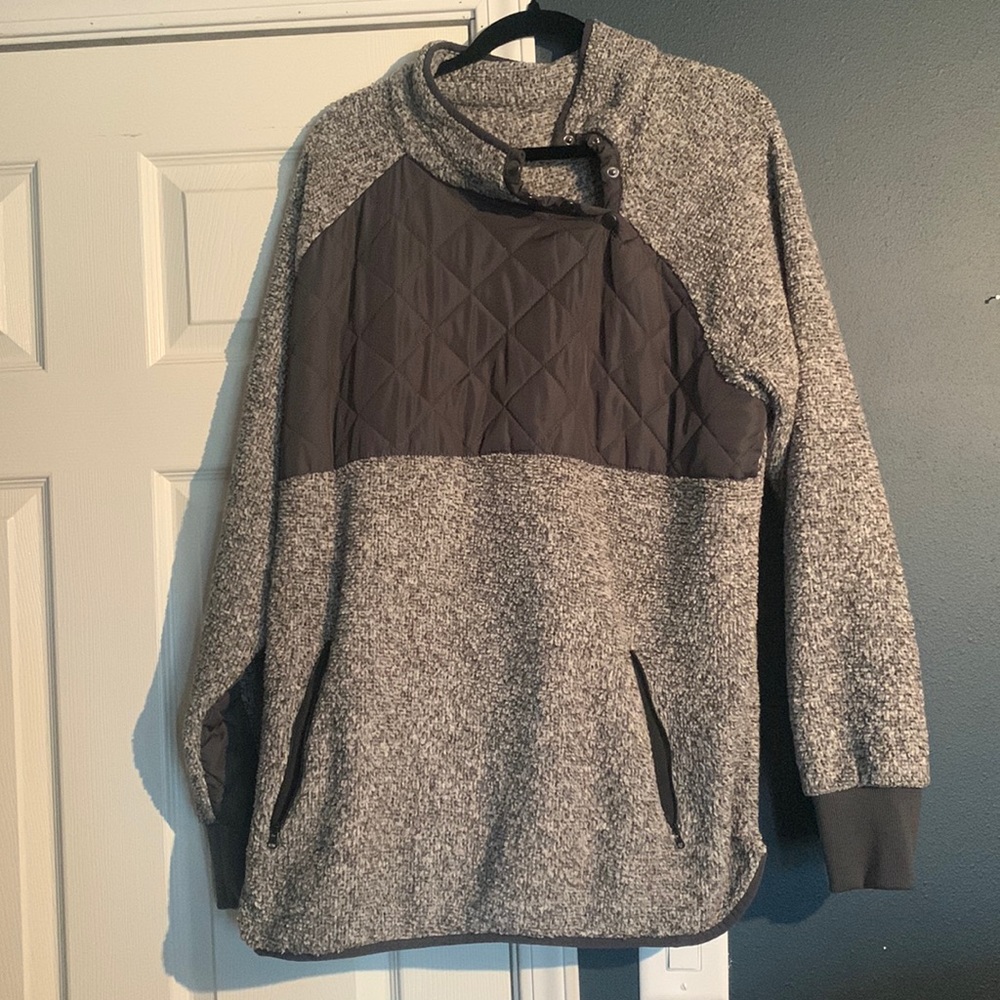 Sherpa sweatshirt